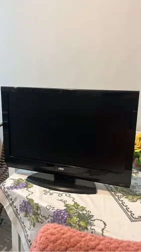 TV AOC 