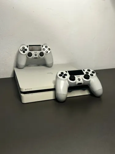 PS4 slim branco personalizado + 2 controles e garantia