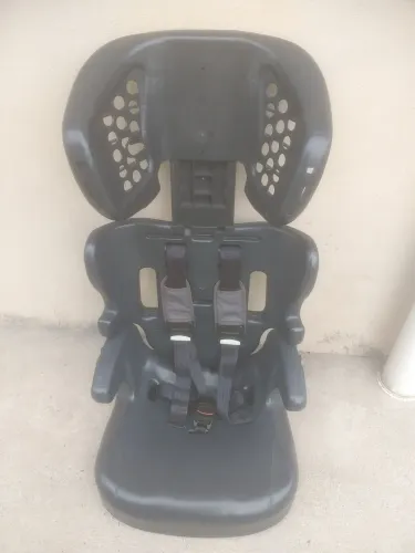 Cadeirinha infantil para carro