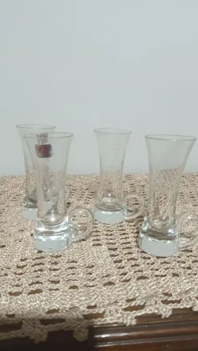 Taças de licor