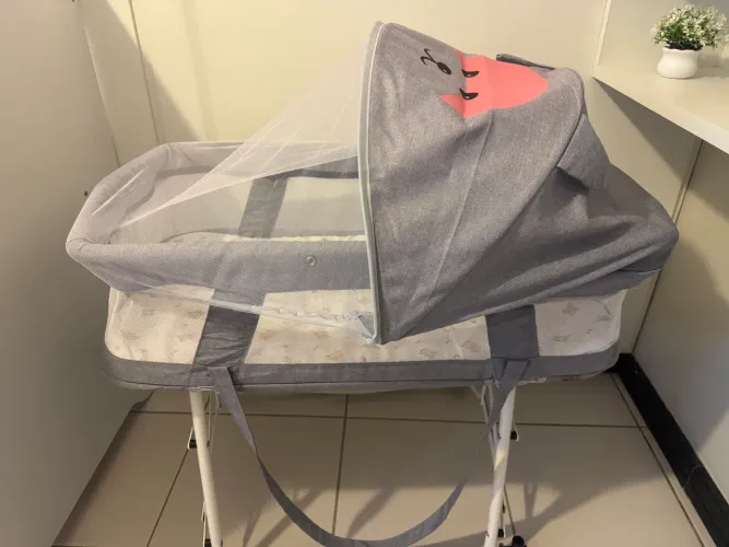 Berço portátil para bebê