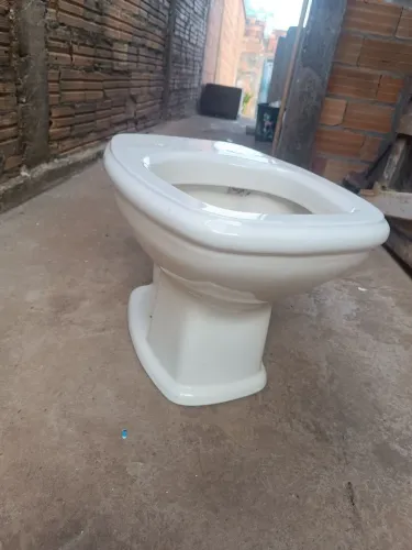 VASO CELITE semi novo
