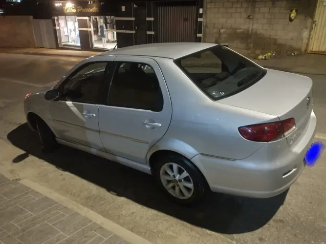 Fiat Siena ELX 1.0 MPI Fire/fire Flex 8V 4P 2010