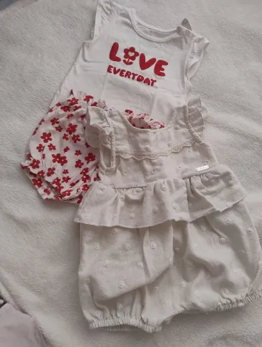 Lote de roupas Bebê Menina tamanho P, M e G