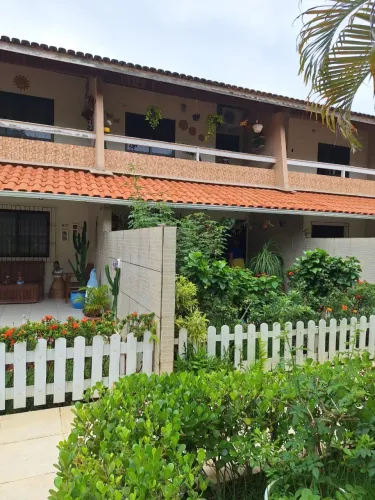 Casa 3/4 sendo uma suíte 