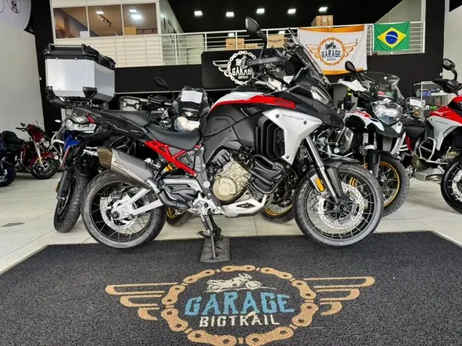 DUCATI MULTISTRADA V4 RALLY