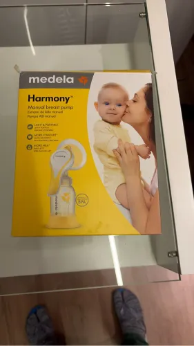 Bomba extratora de leite marca Medela