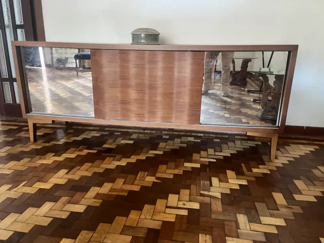Vendo Buffet para sala de jantar 