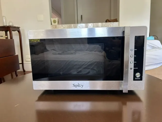 Forno microondas Spicy com grill 3 em 1 220v