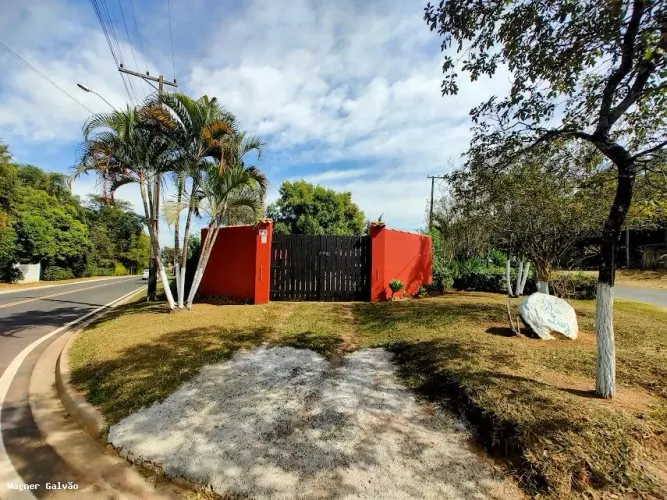 Chácara para Venda em Holambra, Santo Antonio, 3 dormitórios, 1 suíte, 1 banheiro