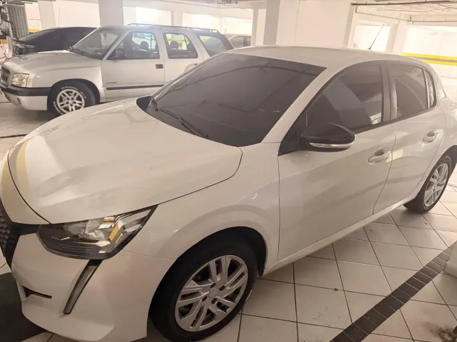 Peugeot 208 Active 1.6 Flex 16V 5P AUT 2024