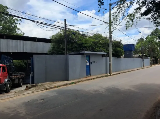 Galpão á venda em Cotia
