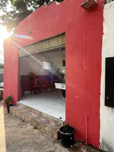 Vende-se Ponto Comercial com Casa 