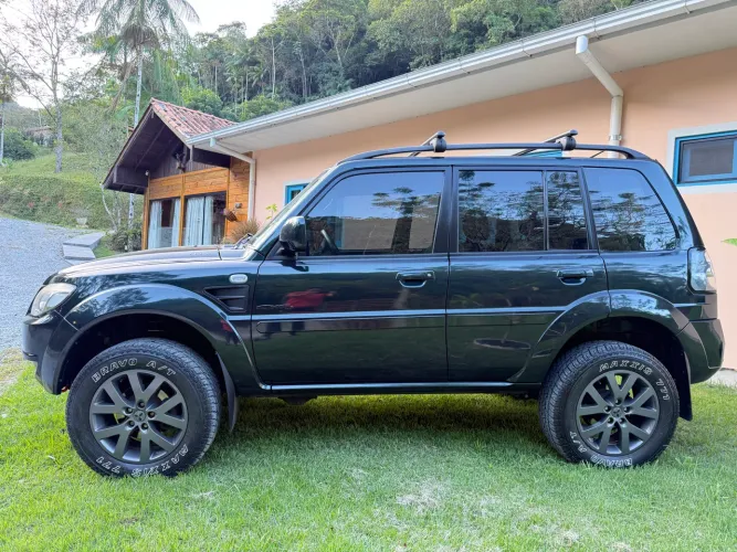 Mitsubishi Pajero TR4 2.0/ 2.0 Flex 16V 4X4 Aut. 2010