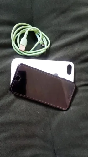 iPhone 7 boa condições