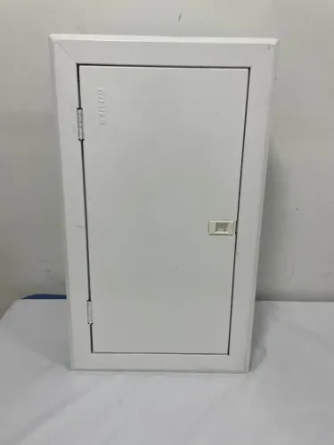 Quadro chapa embutir 44 disjuntores, Din com barramento 100A Gomes 