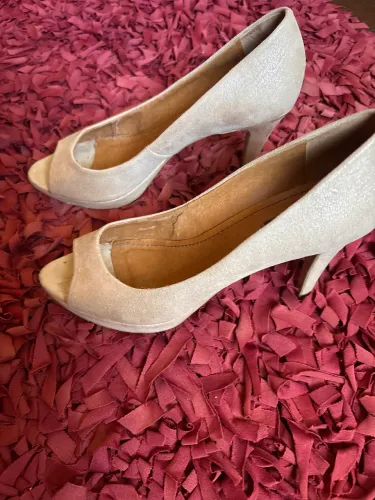 Sandália peep toe rosê