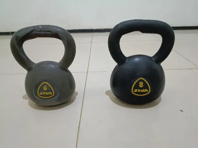 Kettlebells da marca ZIVA