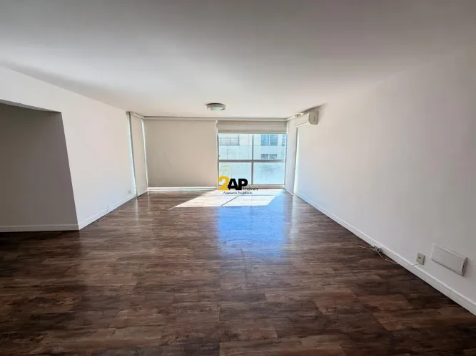 Apartamento à Venda ou Locação em Cerqueira César, São Paulo-SP: 3 quartos, 1 suíte, 3 sal
