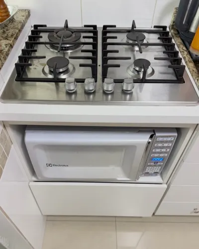 Gabinete de Cozinha 100% MDF com Cooktop EOS 4 Bocas Inox