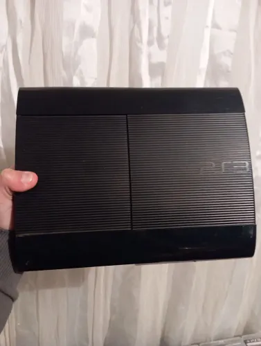 VENDO PS3 SUPER SLIM!!