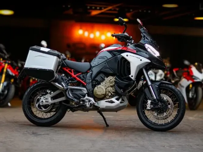 DUCATI MULTISTRADA 1160 V4 Rally 1100 cc