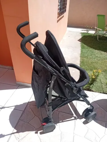 Carrinho de bebê