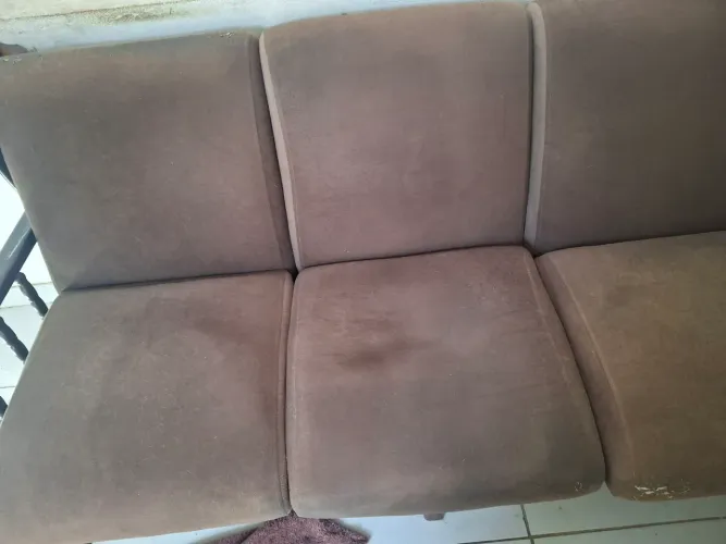 Sofá 3 lugares  e 2 de 1 lugar cada