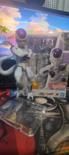 Action figure Sh Figuarts Frieza Final Form Freeza