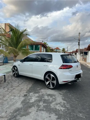 Volkswagen Golf Comfortline 1.4 TSI 140cv Mec. 2014