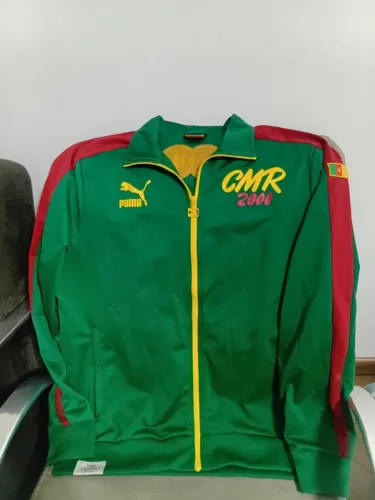 jaqueta Camarões Puma G bom estado