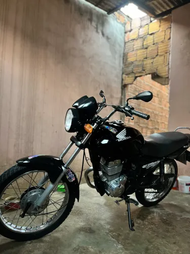 CG TINTAN 150