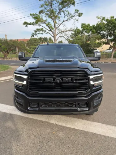 Ram 2500 Laram. 6.7 Night ED. TB CD 4X4 DIE 2023