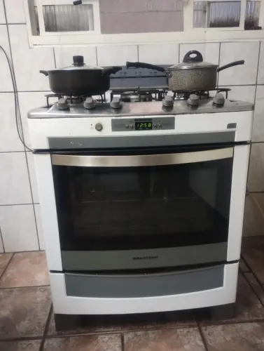 Fogão Brastemp 5 bocas time automático auto limpante 