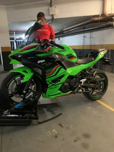Kawazaki Ninja 500cc SE KRT 0km