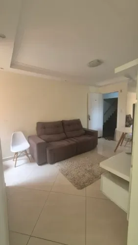 ALUGO APARTAMENTO MOBILIADO