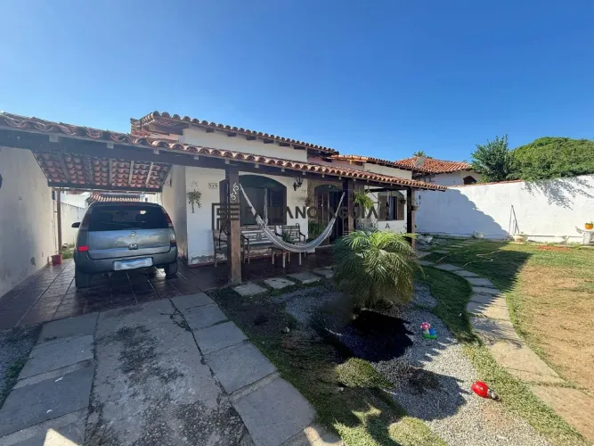 Casa em Araruama (3 Quartos - 1 Suíte) - R$ 550.000,00 - Pontinha