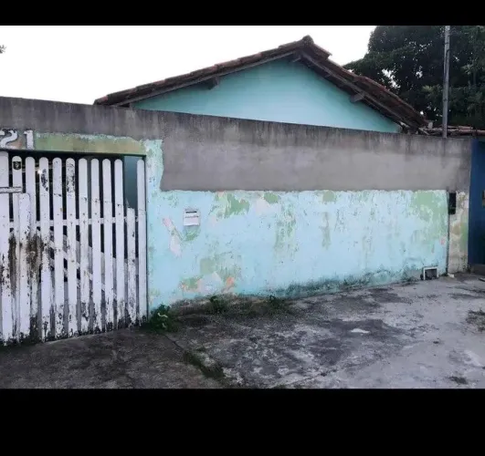 Vendo casa em Prado Bahia 130mil e um terreno 180mil no centro 