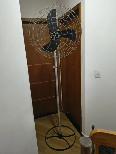 Ventilador de torre profissional