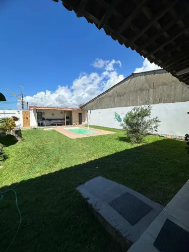 Casa Rota dos Milagres