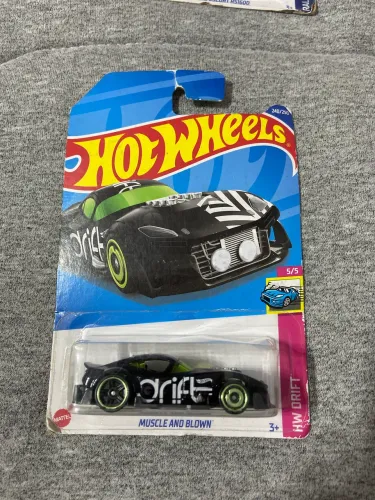 Hotwheels Muscle and Blown novo e lacrado