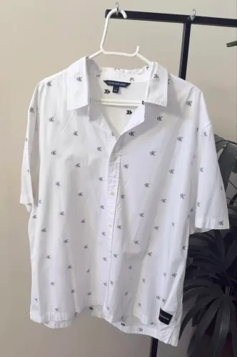 CAMISETA CALVIN KLEIN
