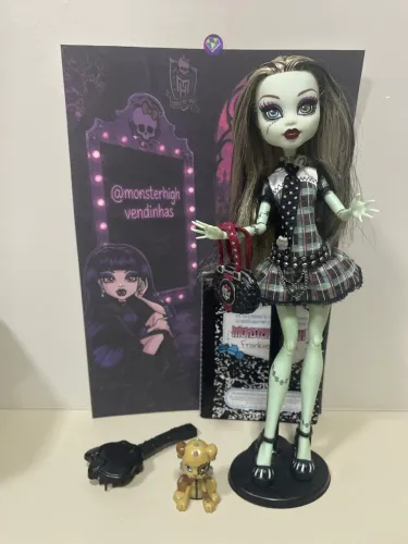 Monster High Frankie Stein G1 Básica Original (Acompanha o que está na foto)
