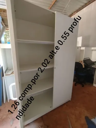 Armário multiuso