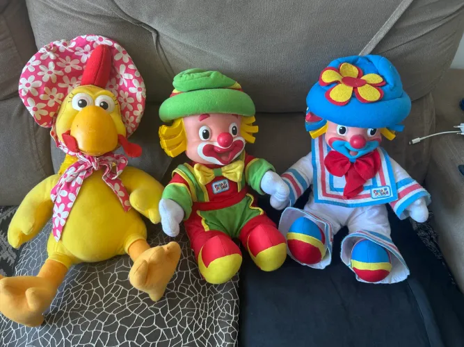 Bonecos Patati e Patatá + galinha cocorico 