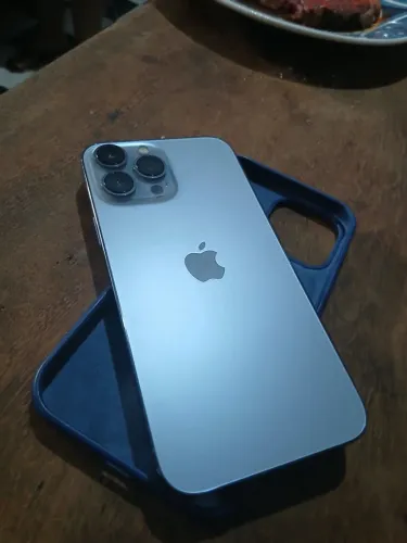 V/T IPHONE 13 pro max por PCgamer