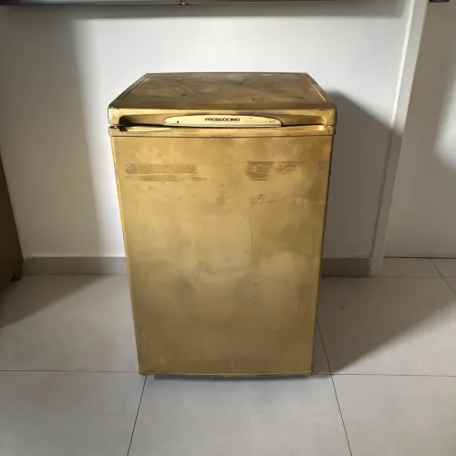 Frigobar para conserto
