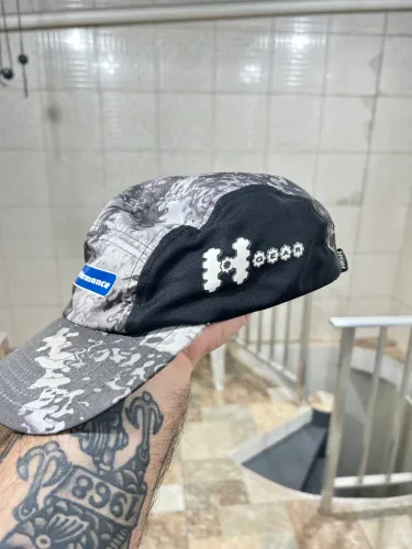 Boné High Gear