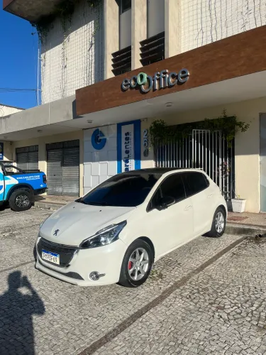 Peugeot 208 Griffe 1.6 Flex 16V 5P Aut. 2015