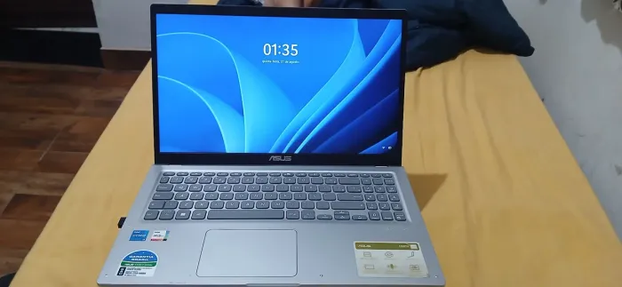 Notebook Asus (Apenas Venda, Aceito Propostas)